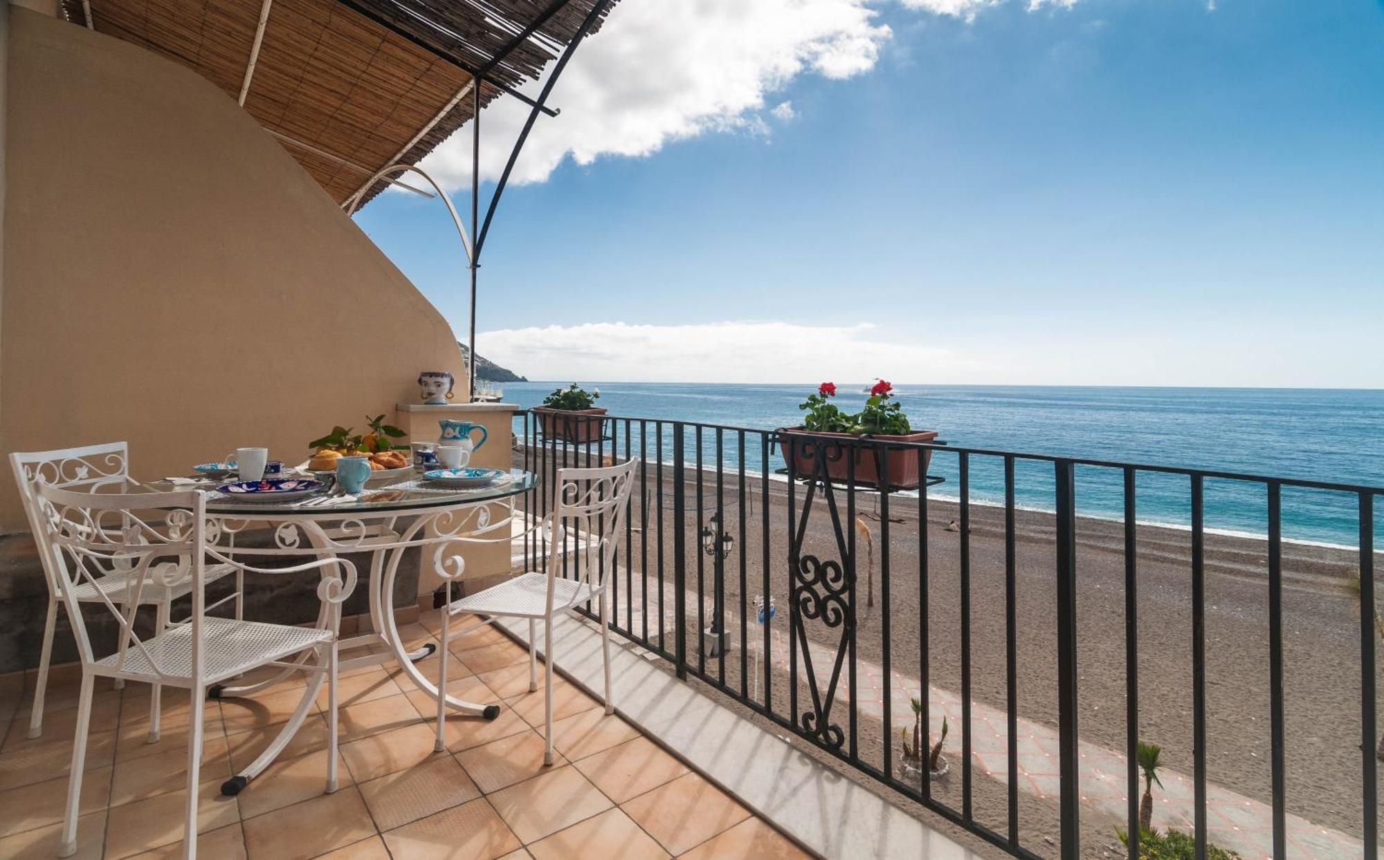 Casa Il Capriccio, Spiaggia Grande Positano Villa Exterior photo